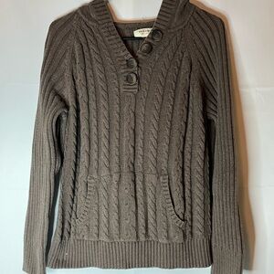 Elegant V-Neck Cable Knit Sweater in Brown